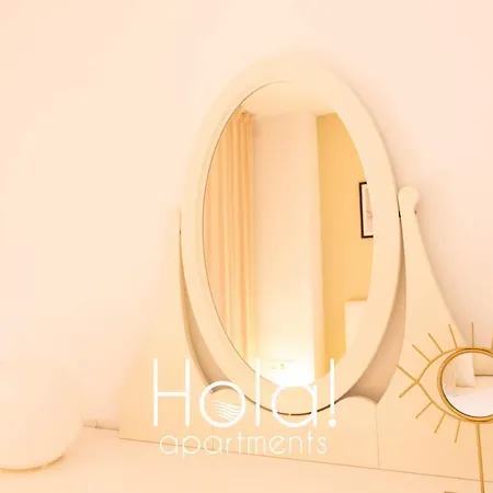 Hola! At Coto Real Apartman