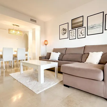 Hola! At Coto Real Apartment Manilva